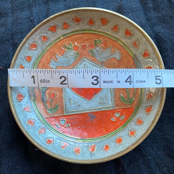 VTG Scalloped Lovebirds Solid Brass Bowl! India. - Picture 5 of 5